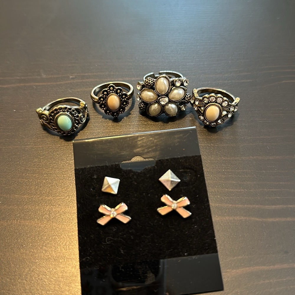 Jewelry - Picture 6 of 6